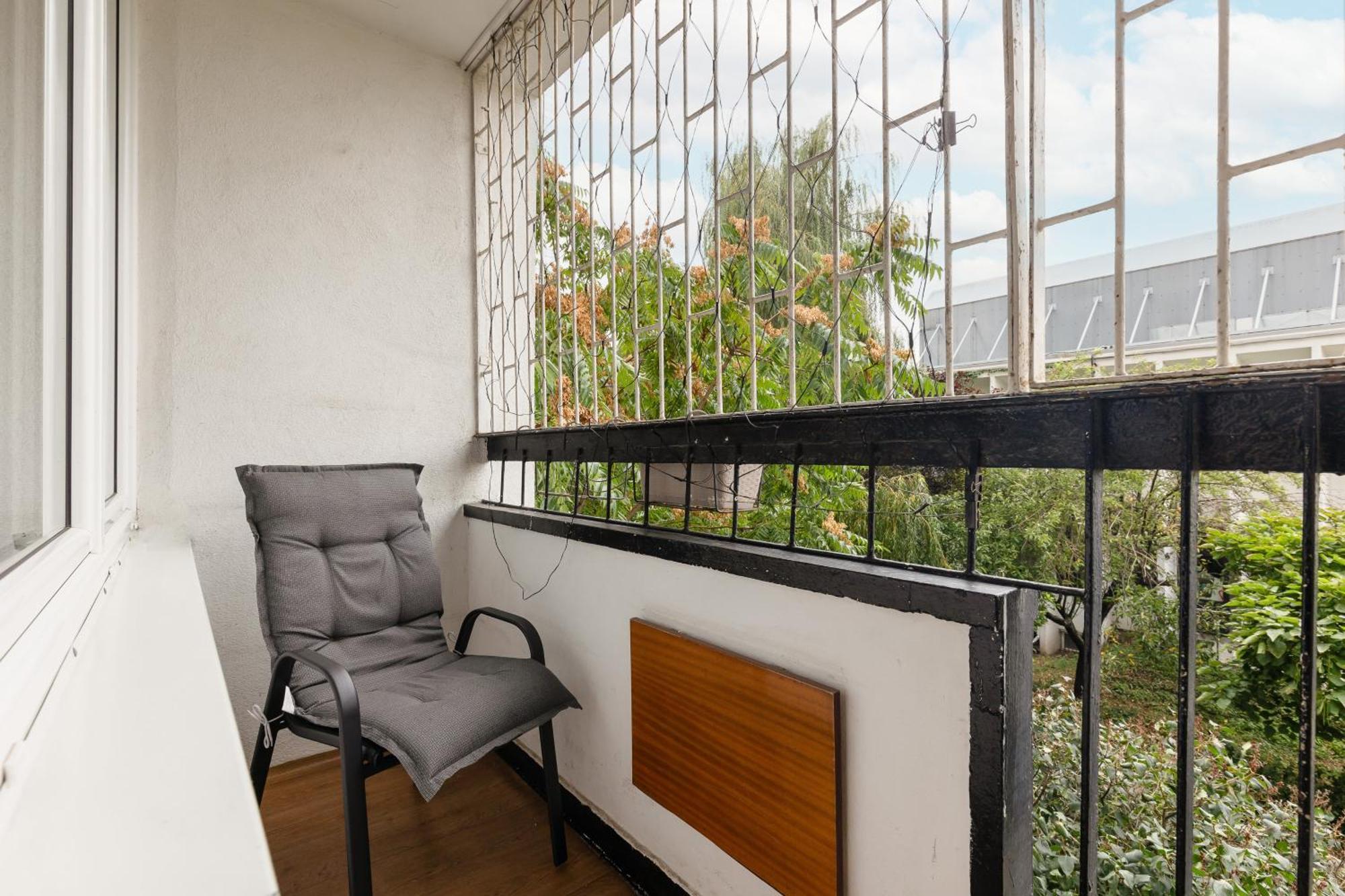 Arsenal By Renters *